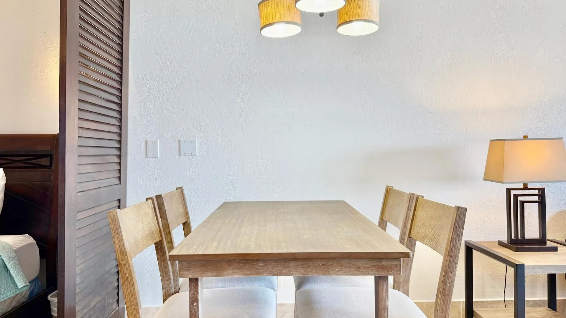 Sapphire Beach Beachfront Condo Free Wi - Fi! - Save! East End  Виргинские острова, США